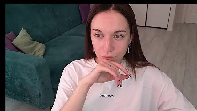 Ola Queen online show from 06.28.26