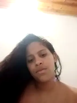 Valentinahulson online show from 03.17.26