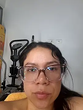 Aila Phone online show from 04.12.26