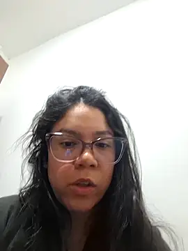 Aila Phone online show from 04.18.26