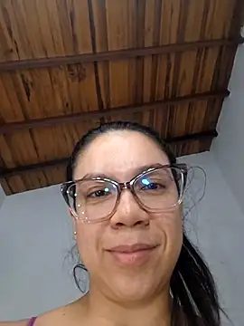 Aila Phone online show from 04.29.26