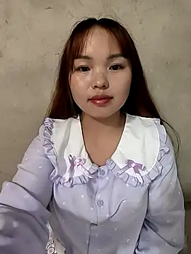 Snapshot of Mina_xYx chatting on 05.03.26 Mina xYx online show from 05.03.26