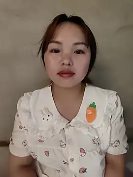 Snapshot of Mina_xYx chatting on 05.16.26 Mina xYx online show from 05.16.26