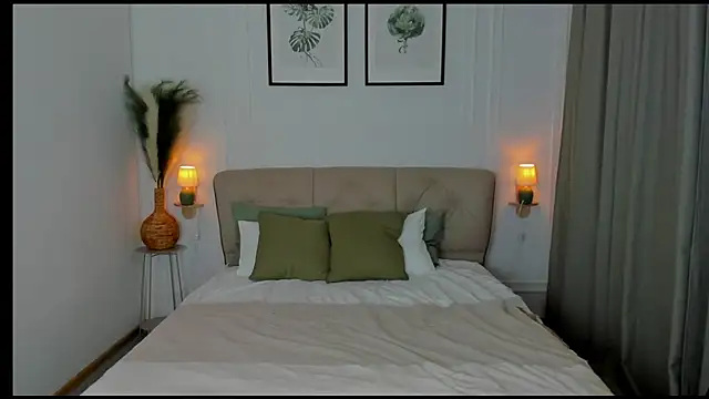 EvaRaider online show from 03.22.26