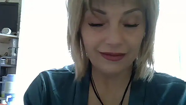Lia Rayss online show from 05.01.26