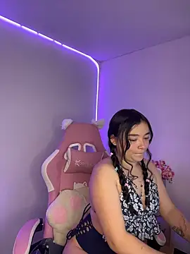 Snapshot of Nahia_Brm chatting on 03.16.26 Nahia Brm online show from 03.16.26