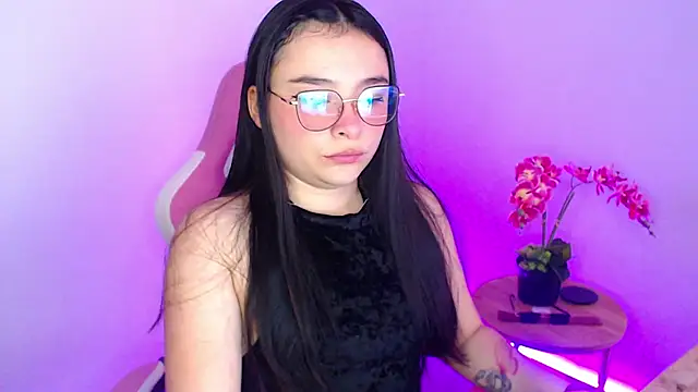 Nahia Brm online show from 06.22.26
