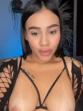 AlisonBeltran1 online show from 04.11.26