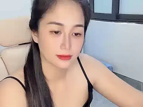AmyLinee 1 online show from 06.21.26