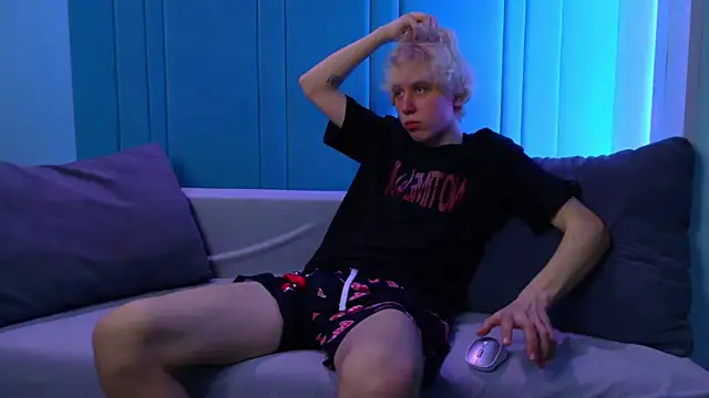 Snapshot of JustinByrd chatting on 03.20.26 JustinByrd online show from 03.20.26