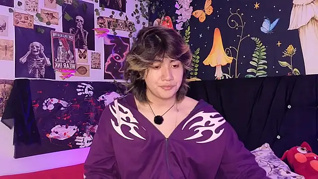 Snapshot of Noah_blackwood chatting on 04.08.26 Noah blackwood online show from 04.08.26