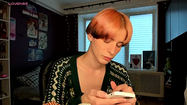 sweet peach    online show from 05.30.26