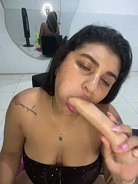 Mia rouseee online show from 04.07.26