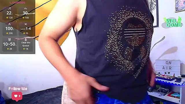 Max Parkerr online show from 03.17.26