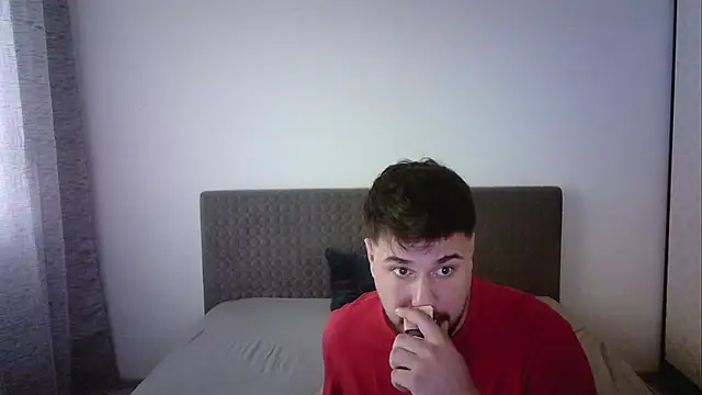 Snapshot of Gianiboy99 chatting on 05.02.26 Gianiboy99 online show from 05.02.26