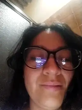 Snapshot of LatinSquirtBaby chatting on 06.06.26 LatinSquirtBaby online show from 06.06.26