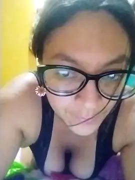 Snapshot of LatinSquirtBaby chatting on 06.11.26 LatinSquirtBaby online show from 06.11.26