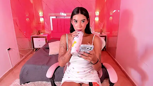 naughty ailee online show from 03.20.26