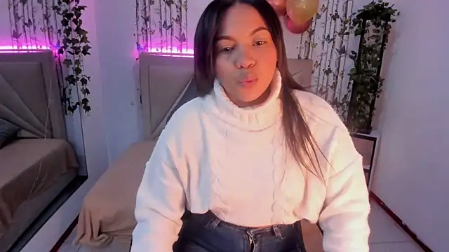 adhara angelss online show from 05.12.26