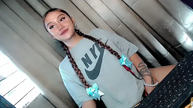 Jessicasfantasy online show from 04.22.26