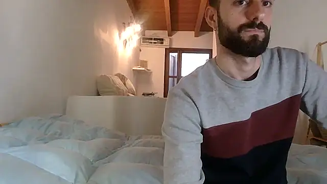 Snapshot of AmicisegretiITA chatting on 04.06.26 AmicisegretiITA online show from 04.06.26