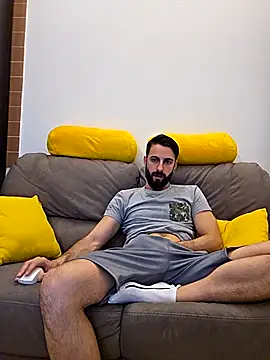 Snapshot of AmicisegretiITA chatting on 04.07.26 AmicisegretiITA online show from 04.07.26