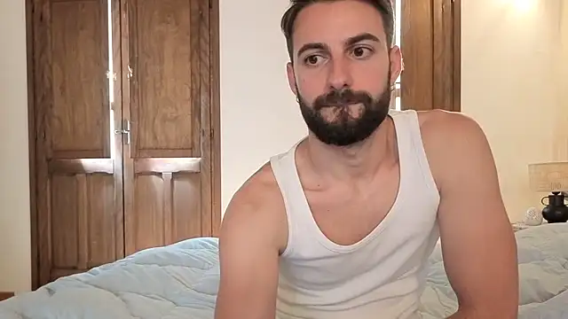 AmicisegretiITA online show from 05.01.26