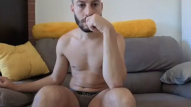 AmicisegretiITA online show from 07.08.26