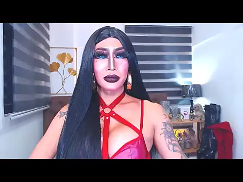 Snapshot of DominateMistressTania chatting on 08.01.26 DominateMistressTania online show from 08.01.26