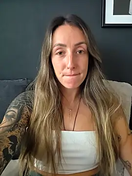 NicoleKaiser online show from 04.20.26