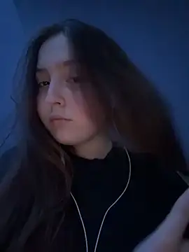 charmingggirl online show from 05.12.26