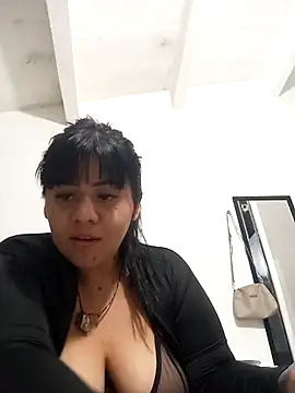 Luna sexybigtits online show from 03.20.26