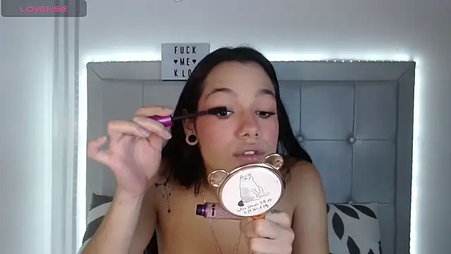 Kloe  watson online show from 04.22.26