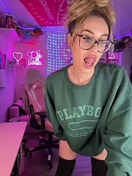 laurenlotus online show from 05.04.26