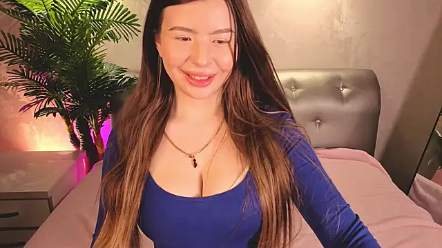 Sophia Everly online show from 04.27.26