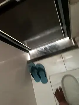 Snapshot of Lexcorp_15 chatting on 03.30.26 Lexcorp 15 online show from 03.30.26