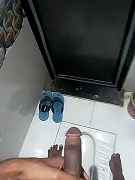 Snapshot of Lexcorp_15 chatting on 04.06.26 Lexcorp 15 online show from 04.06.26