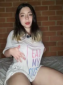 Snapshot of Petite_CherryX chatting on 06.02.26 Petite CherryX online show from 06.02.26