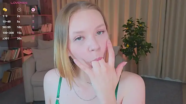 StaceyyJones online show from 07.20.26