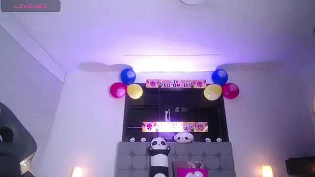 Melannyy V online show from 07.04.26