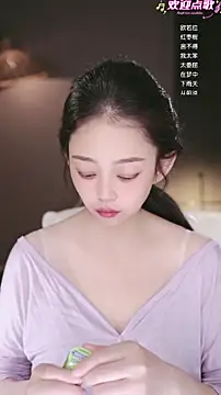 Anne-w online show from 04.23.26