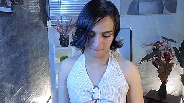 Zoee Kiss  online show from 04.29.26