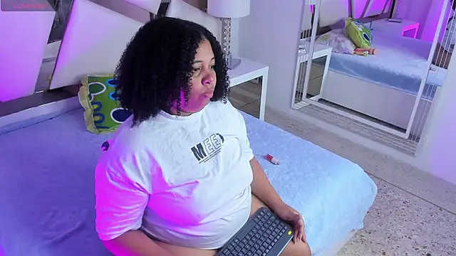 PhyllisDunbar online show from 04.25.26