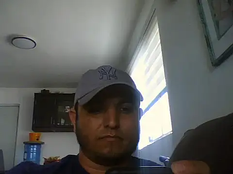 HOTB0Y18 online show from 04.24.26