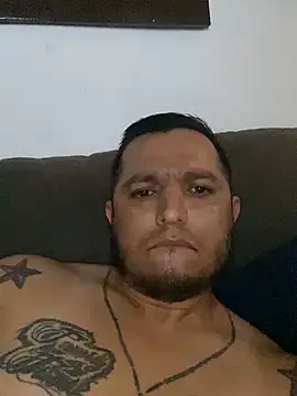 HOTB0Y18 online show from 06.04.26