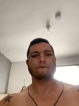 HOTB0Y18 online show from 06.13.26