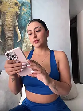 Snapshot of KattyCollins_ chatting on 03.20.26 KattyCollins online show from 03.20.26