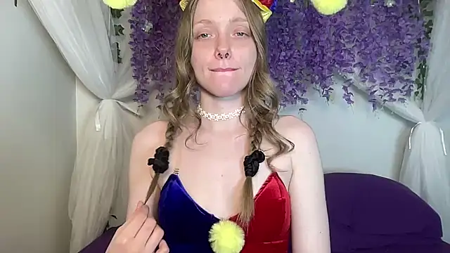 ElfGirlAna online show from 05.13.26