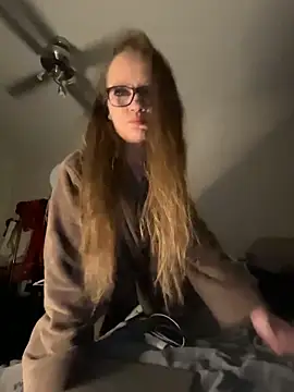 LizzieZ1975 online show from 05.11.26