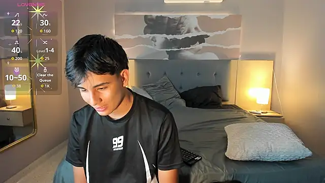 Snapshot of CleoandJames chatting on 03.22.26 CleoandJames online show from 03.22.26